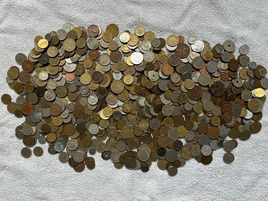Partij van ca. 2 kg diverse munten, oudste uit 1896, Ophalen of Verzenden, Overige typen