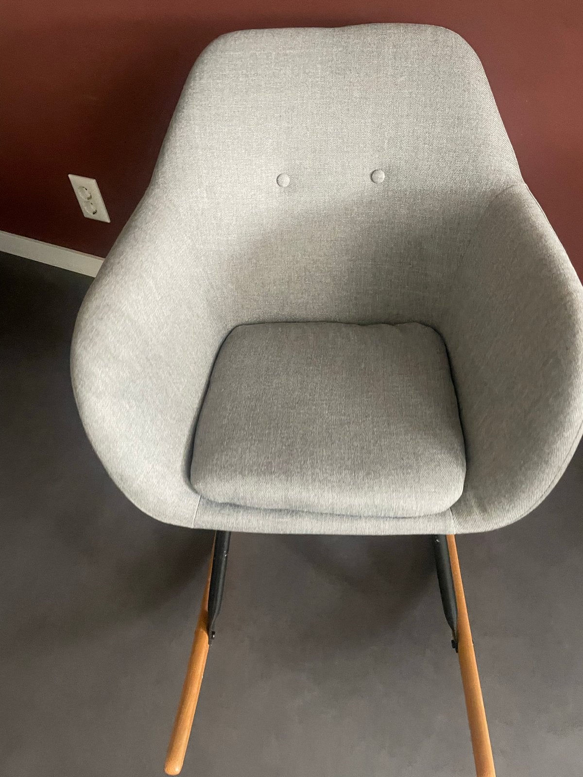 Comfortabele schommelstoel voor kinderkamer/borstvoeding, Ophalen, Zo goed als nieuw, Eén, Stof