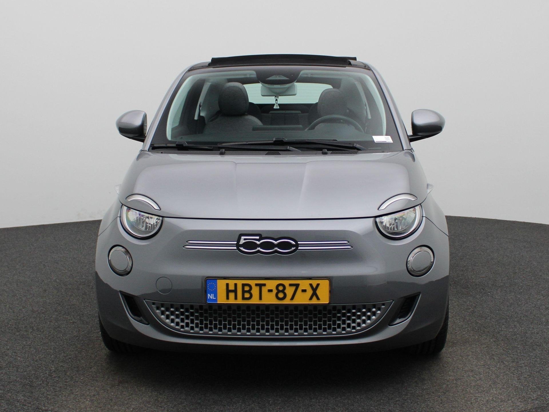 Fiat 500 C RED 42 kWh | APPLE CARPLAY | ANDROID AUTO | STOEL, 12 maanden, Stof, Gebruikt, 4 stoelen