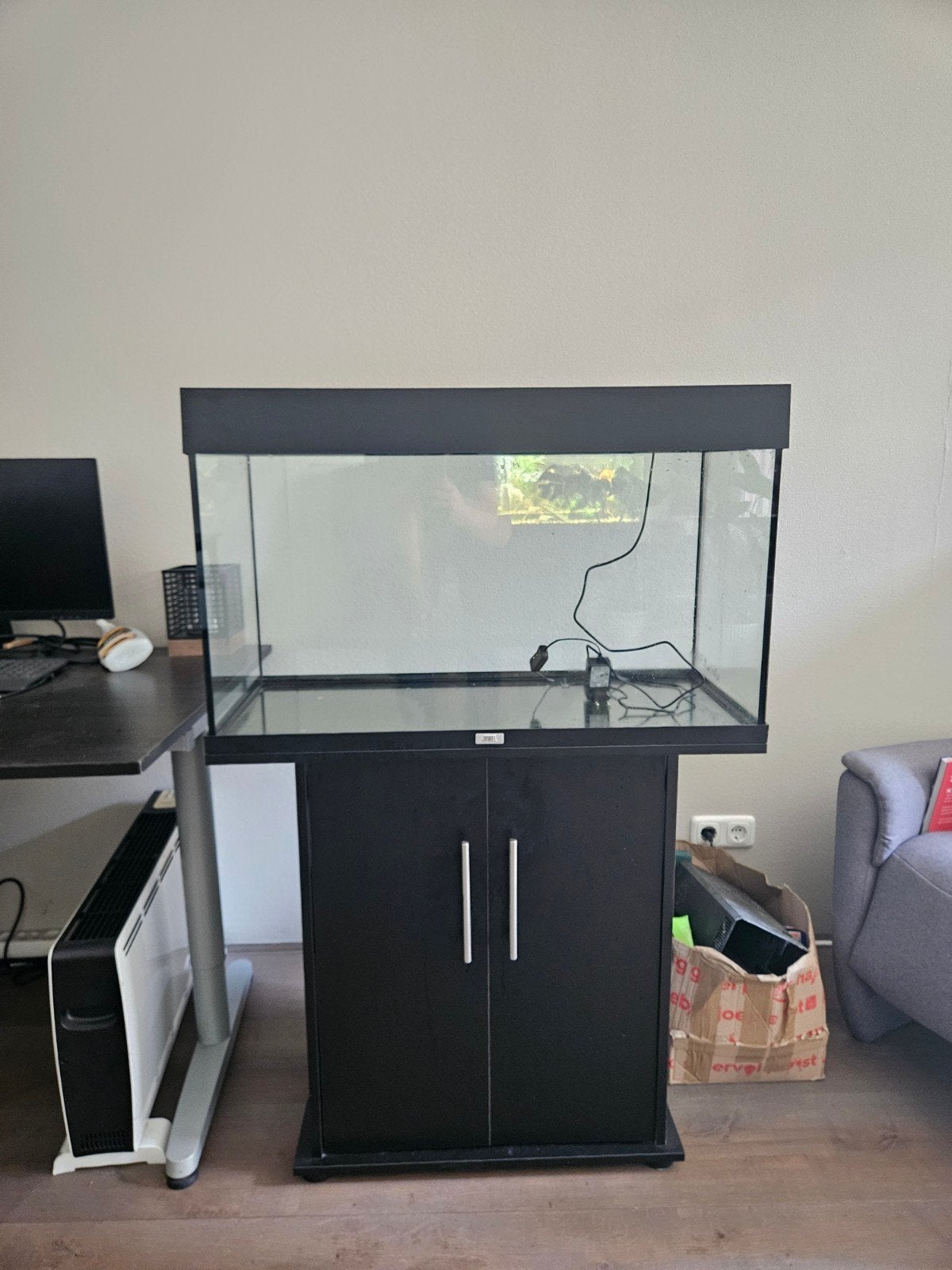 Juwel aquarium 80cm met toebehoren en kast, Dieren en Toebehoren, Vissen | Aquaria en Toebehoren, Ophalen, Zo goed als nieuw, Leeg aquarium