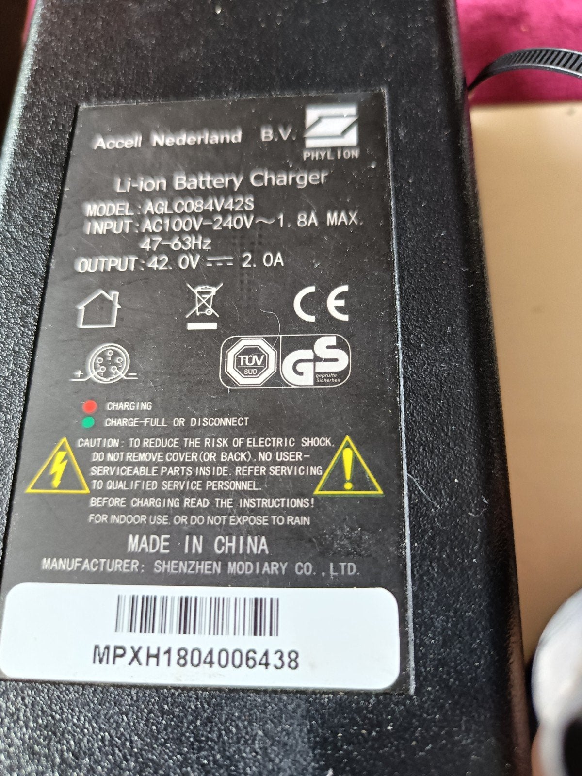 batterij lader..Li-ion Sparta