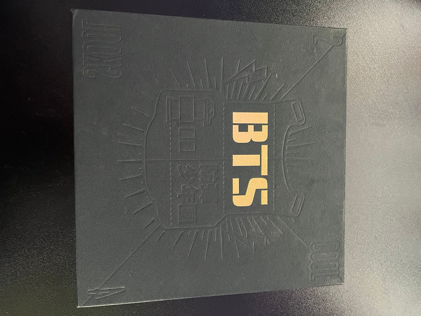 Bts 2 cool 4 skool album, Ophalen of Verzenden, Zo goed als nieuw, Pop