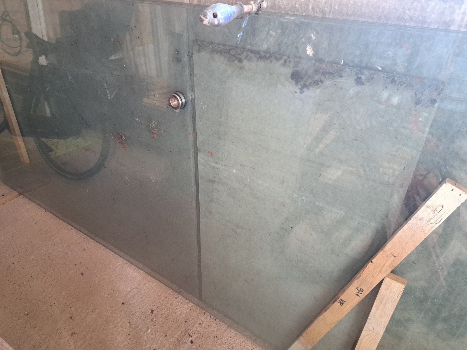 Gebruikte glazen panelen met rails 1125x2600 mm, Doe-het-zelf en Verbouw, Glas en Ramen, Ophalen, Gebruikt, 120 tot 160 cm, Glasplaat