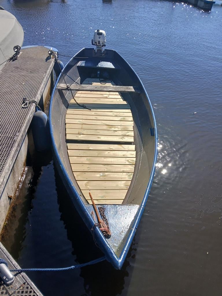 Stalen punter met 6 pk Johnson 4-takt DIT WEEKEND NOG VAREN?, Ophalen, Gebruikt, Tot 10 pk, Staal