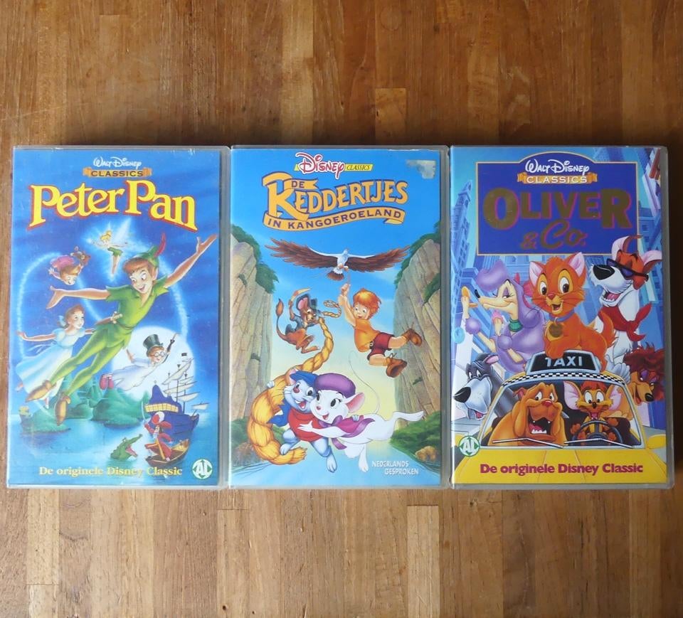 Walt Disney videobanden Peter Pan en de Reddertjes, Cd's en Dvd's, VHS | Kinderen en Jeugd, Gebruikt, Tekenfilm, Alle leeftijden