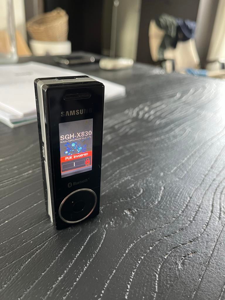 Samsung SGH-X830, Telecommunicatie, Gebruikt, Overige modellen, Zwart, Overige systemen
