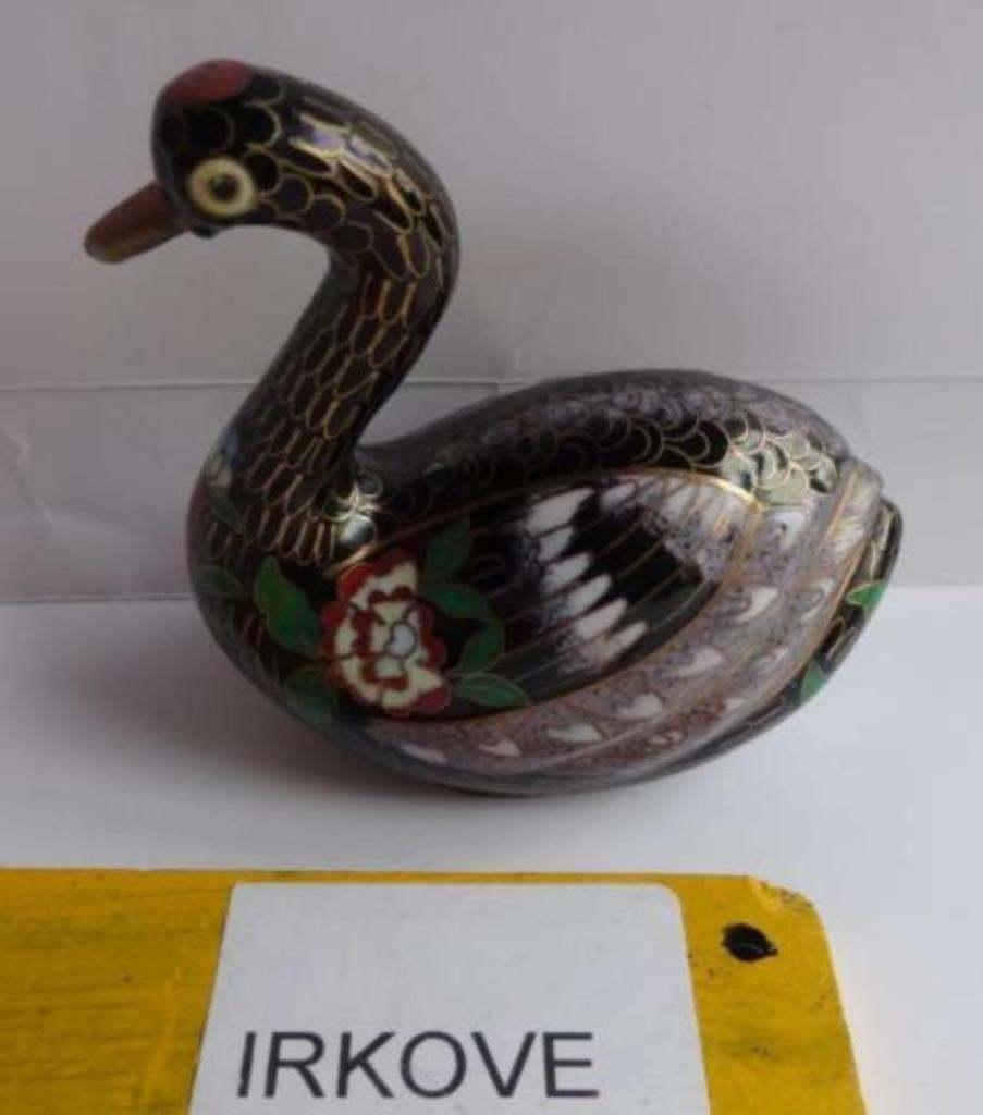 CLOISONNE * FRAAIE ZWAAN * JAPANSE NETSUCKE * Apart Item *, Verzenden