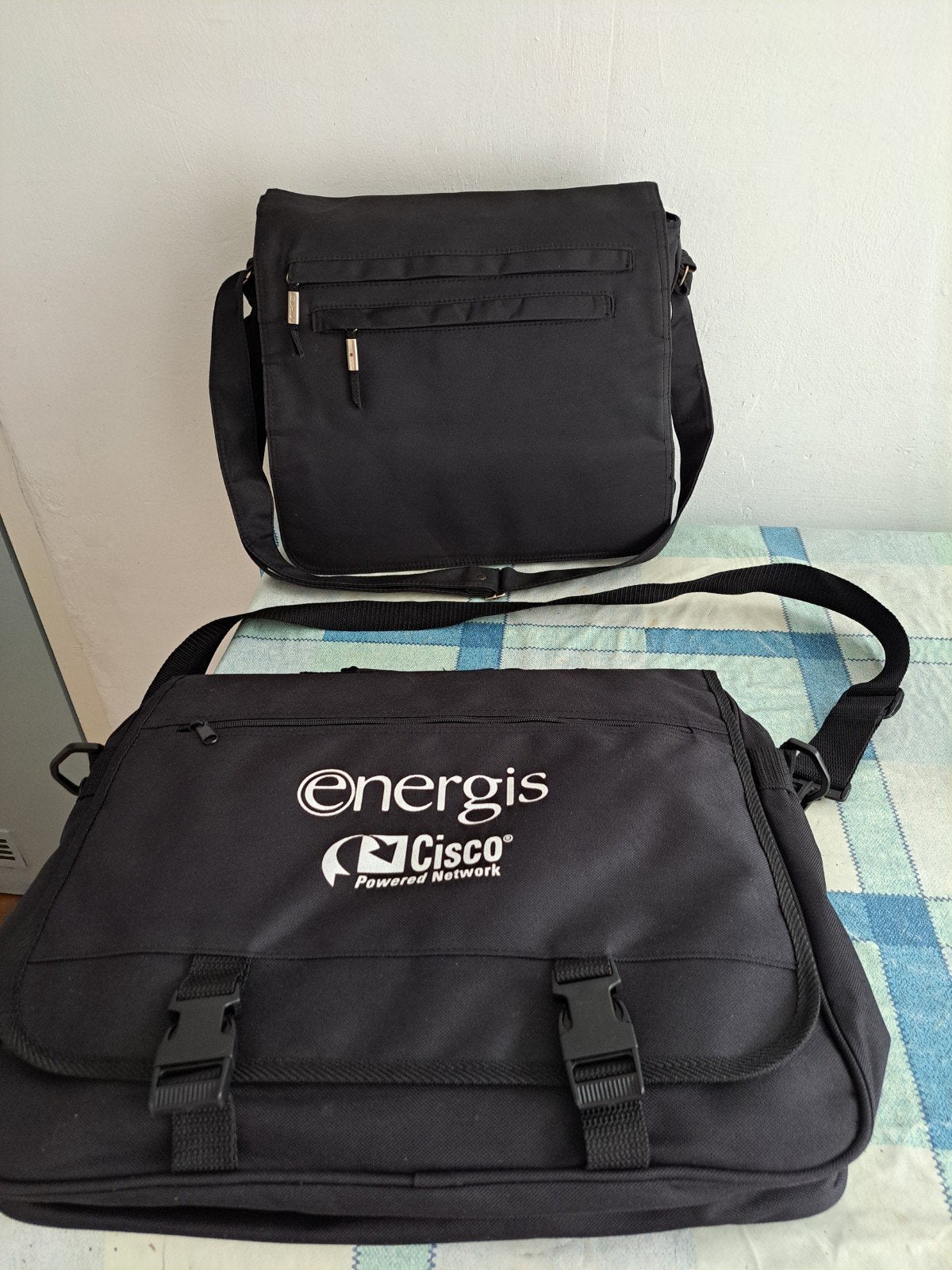 2 Nieuwe laptoptassen, Sieraden, Tassen en Uiterlijk, Tassen | Schoudertassen, Ophalen of Verzenden, Zwart