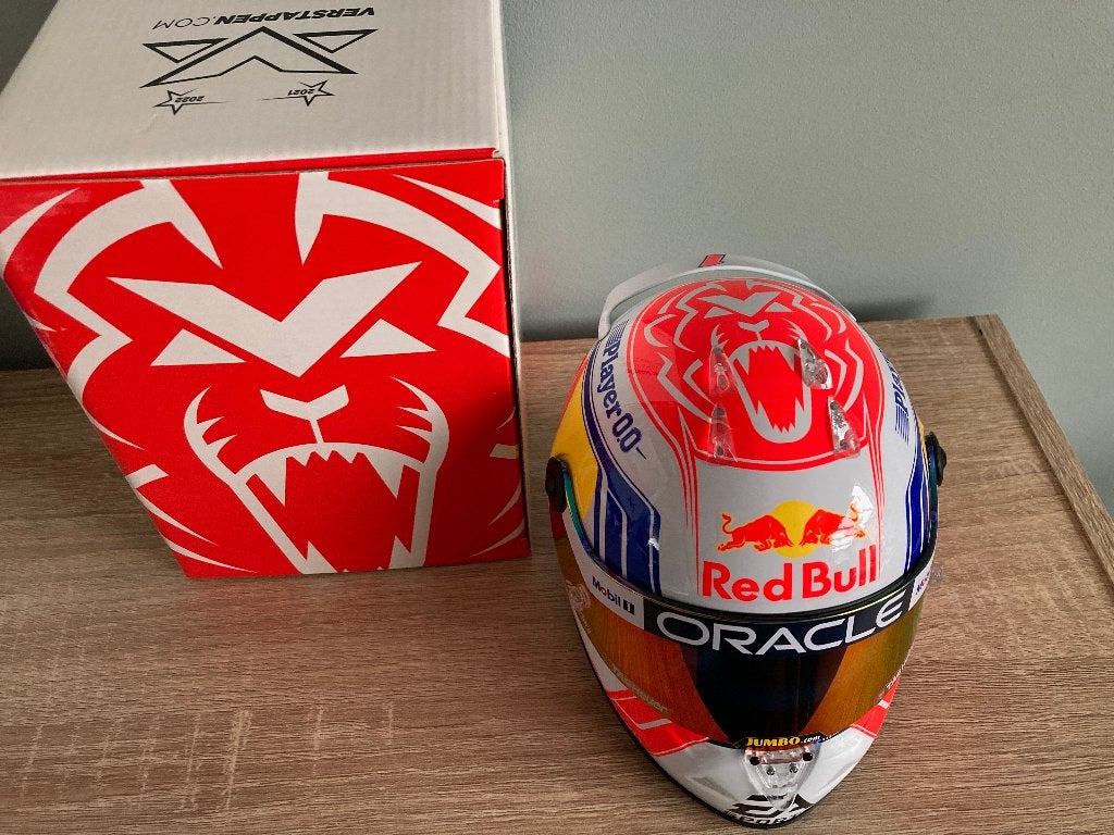✅ Max Verstappen 1:2 helm 2023 Season Red Bull Racing RB19, Ophalen of Verzenden, Nieuw, Formule 1