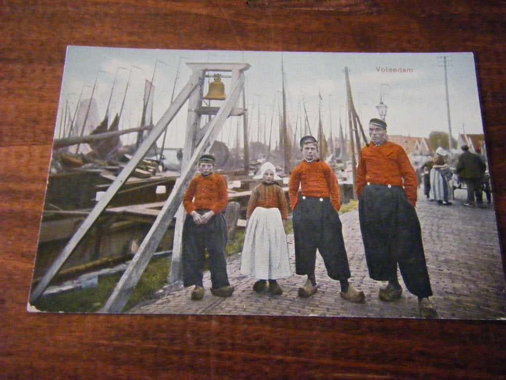 L38 - Volendam - Klederdracht - Haven - 1908 - Mooi/Oud, Ophalen of Verzenden, Voor 1920, Noord-Holland