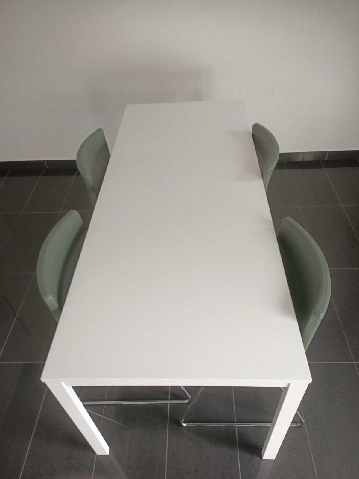 Foto 8 van Ikea VIHALS Uitschuifbare tafel, wit, 120/180x74 cm

Nieuwpr