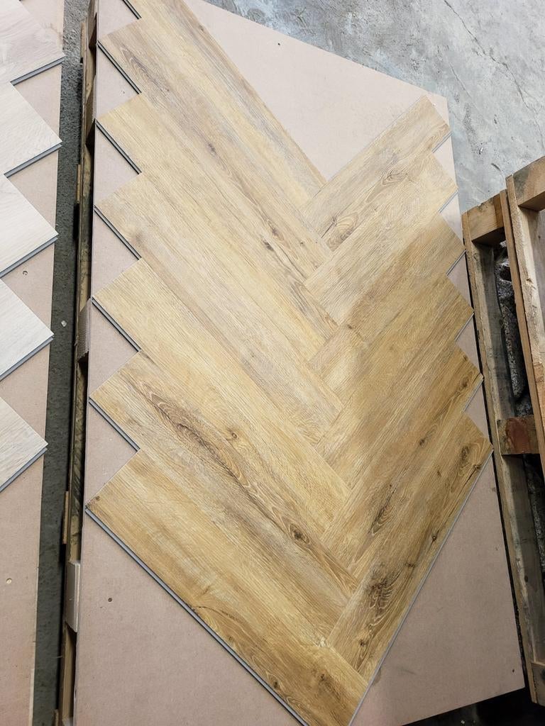 Outlet - Pvc Vloer Klik Visgraat (€14.95), Huis en Inrichting, Stoffering | Vloerbedekking, Ophalen of Verzenden, Nieuw, 75 m² of meer