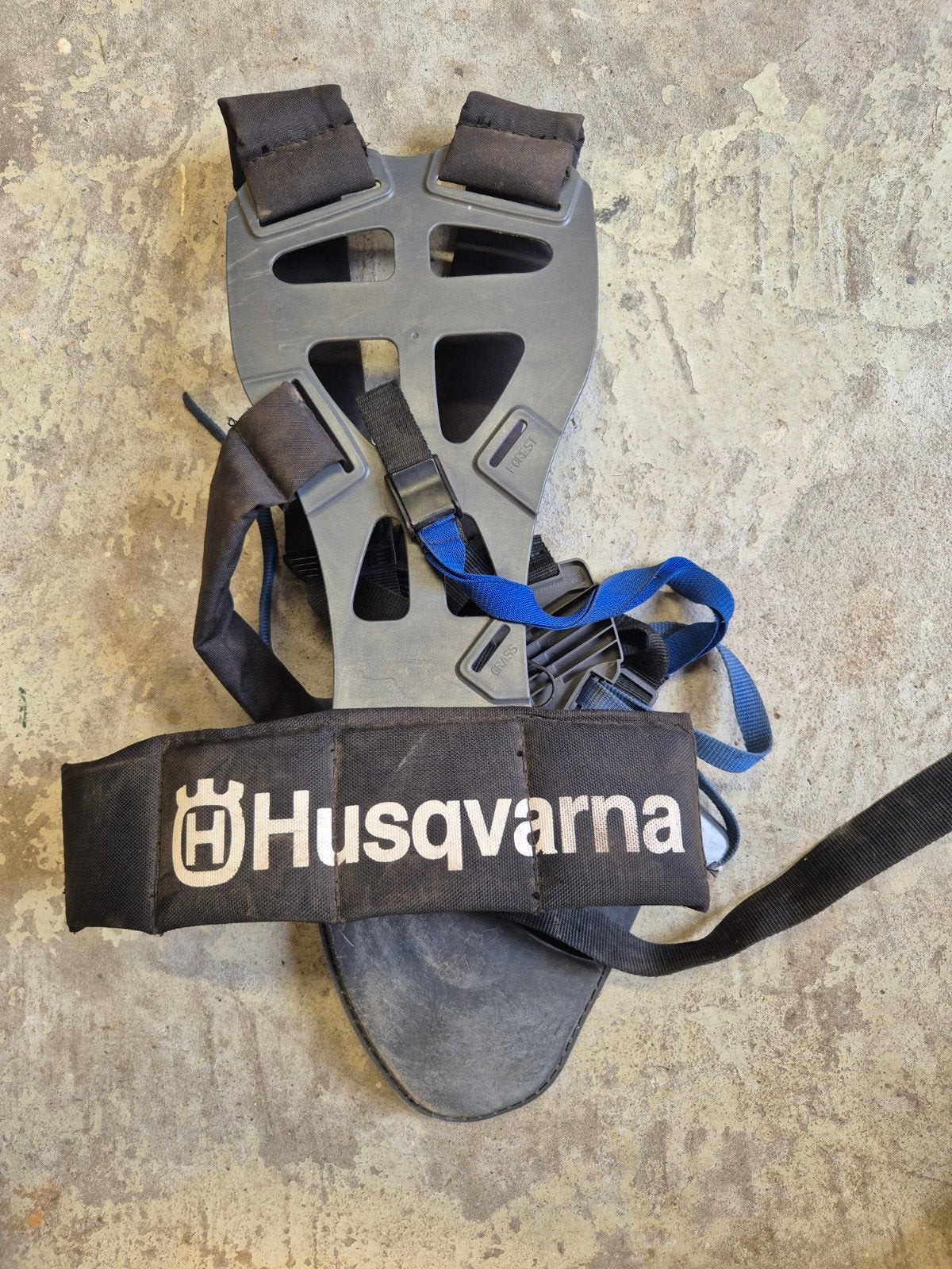 Husqvarna bosmaaier harnas, Tuin en Terras, Bosmaaiers, Ophalen of Verzenden, Benzine