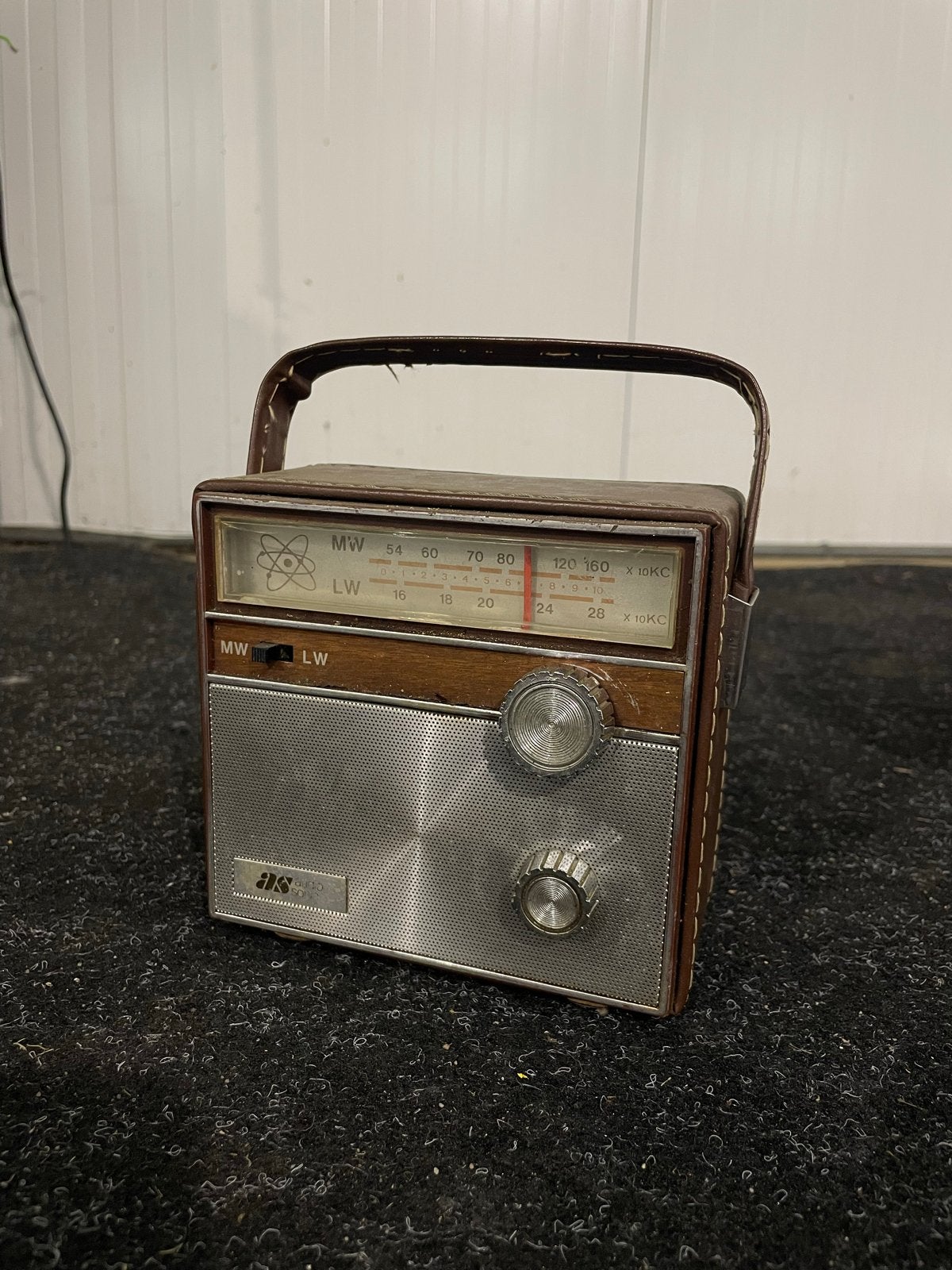 Testi Weekend Cross radio Vintage Transistorradio leer, Ophalen of Verzenden, Gebruikt, Transistorradio