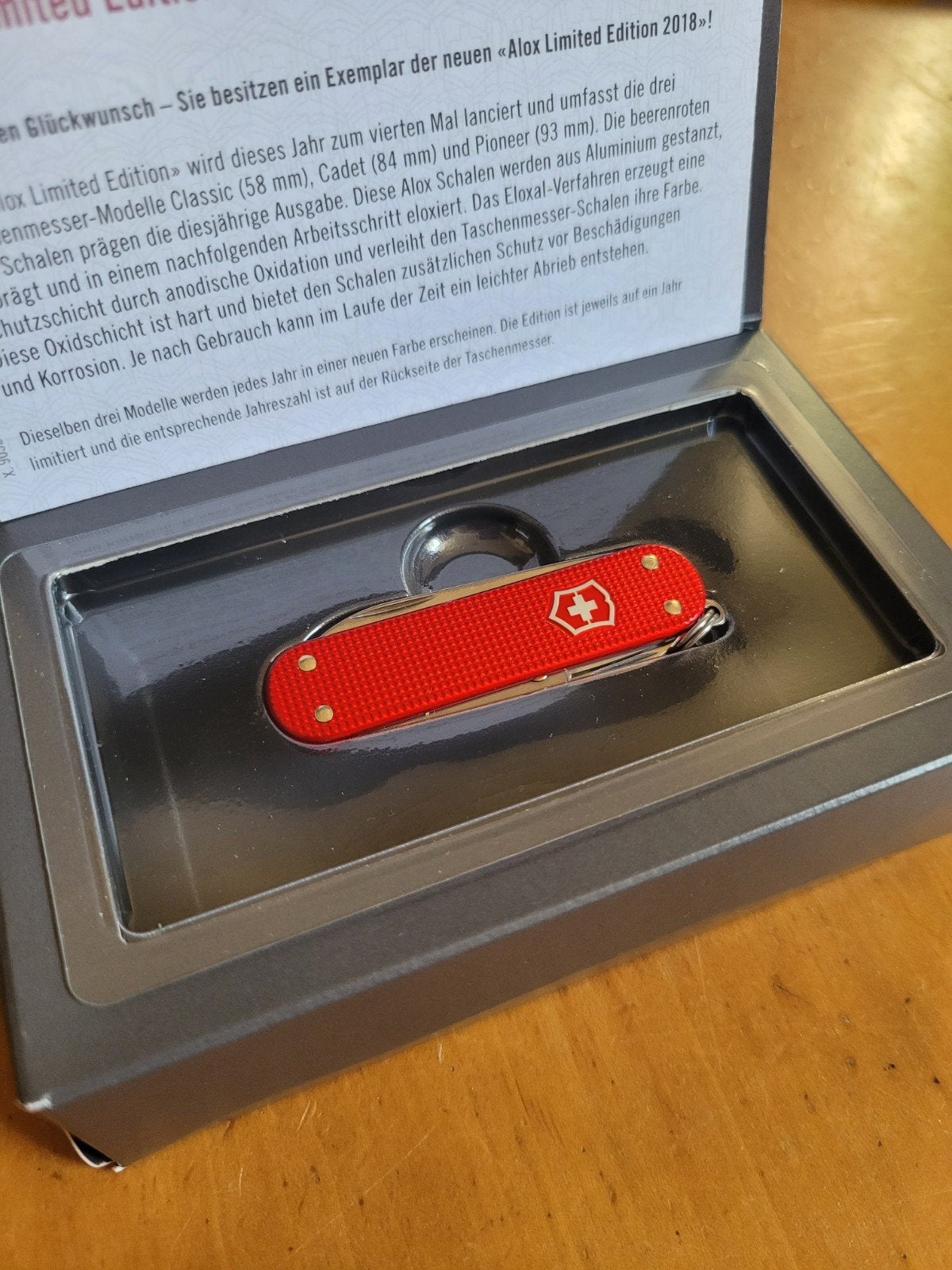 Victorinox Alox Limited Edition 2018 Classic zakmes, Ophalen of Verzenden, Nieuw