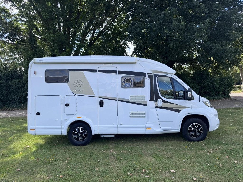Knaus Van TI 550 compacte camper 6 meter PLATINUM SELECTION, Caravans en Kamperen, Koelkast, Ringverwarming, Bedrijf, Tot en met 3