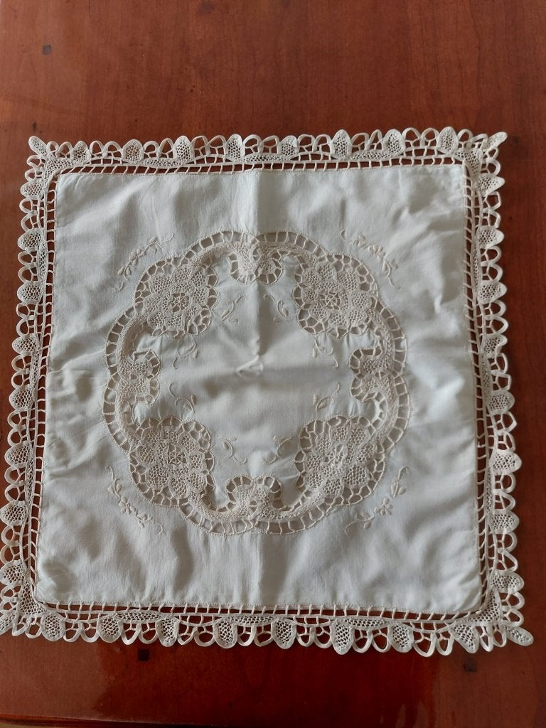Kanten Sloopje voor Sierkussen - 42x42cm - Crèmekleurig, Ophalen of Verzenden, Zo goed als nieuw, Wit, Vierkant