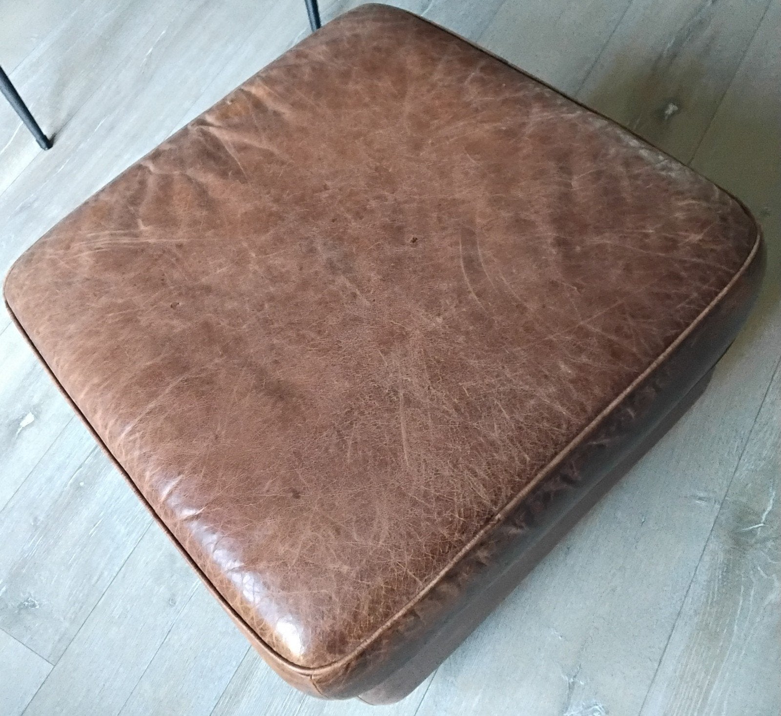 Leren poef bruin,, Ophalen, Gebruikt, Vierkant, 50 tot 75 cm