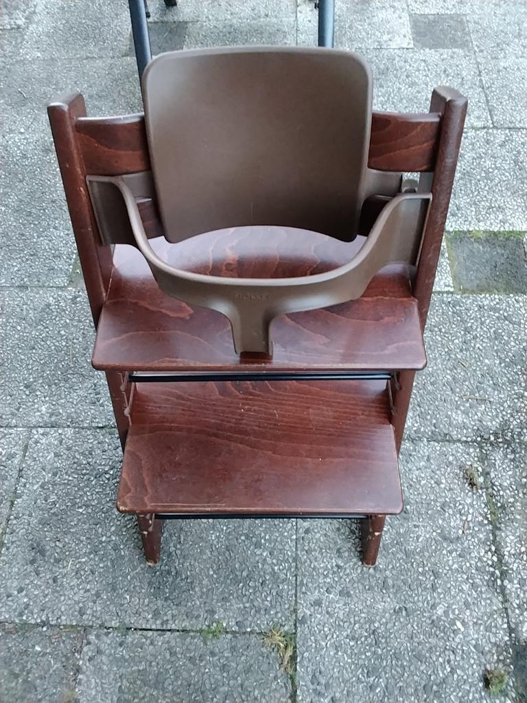 Stokke trip trap kinderstoel nieuw model bruin met babyset, Ophalen of Verzenden, Gebruikt, Meegroeistoel