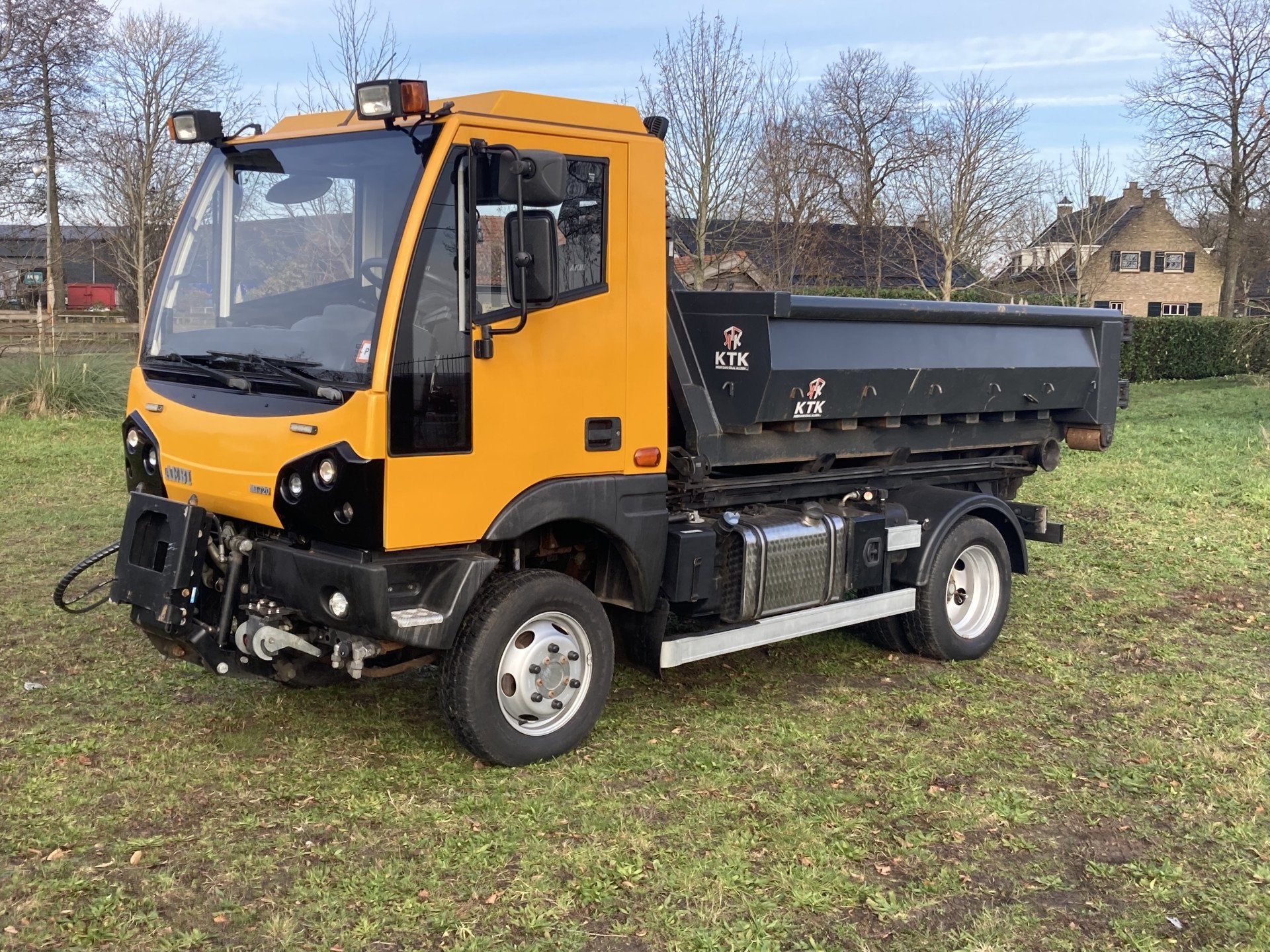 Aebi MT720 4x4 inclusief KTK AFZETBAK (bj 2016), Auto's, Overige merken, Bedrijf, Geïmporteerd, Te koop