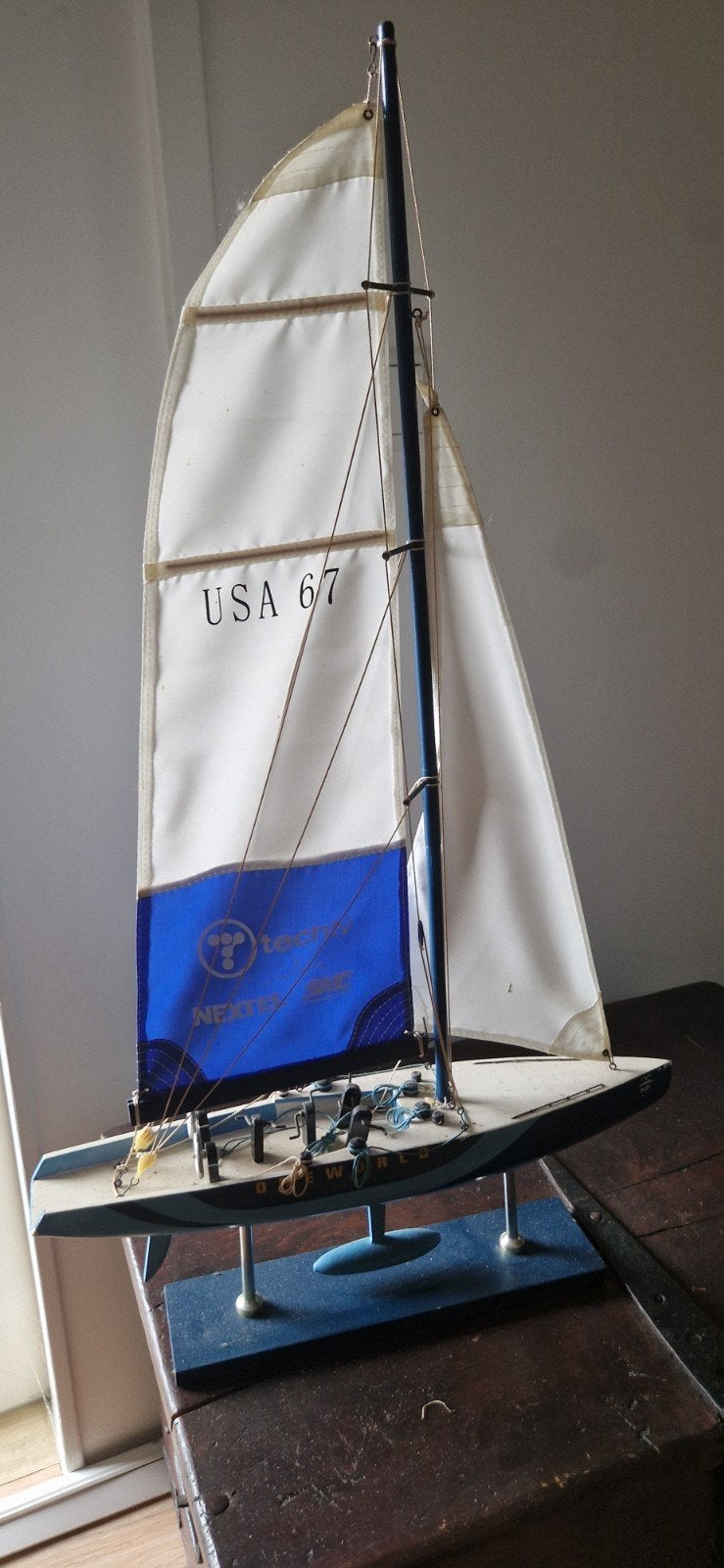 Decoratief Zeilboot Model - USA 67 TechTV Nextel, Ophalen