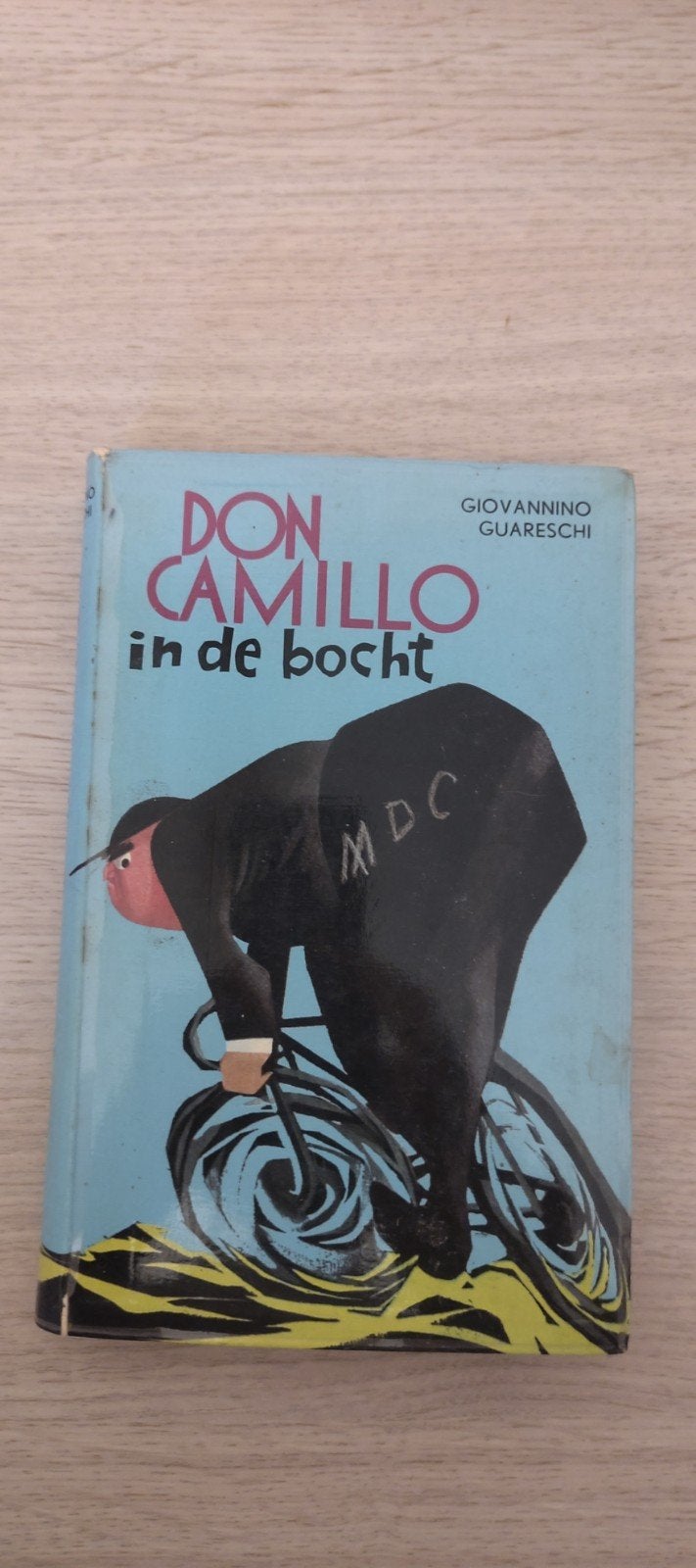 Don Camillo in de bocht - Giovannino Guareschi, Ophalen of Verzenden, Gelezen, Giovannino Guareschi, Nederland