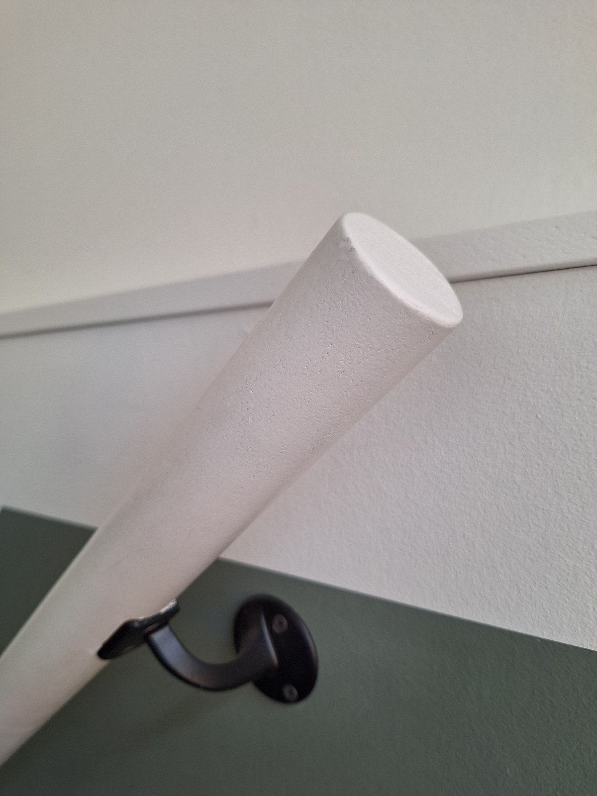 Komplete trapleuningen set van 2 in goede staat, Doe-het-zelf en Verbouw, Ladders en Trappen, Ophalen, Zo goed als nieuw