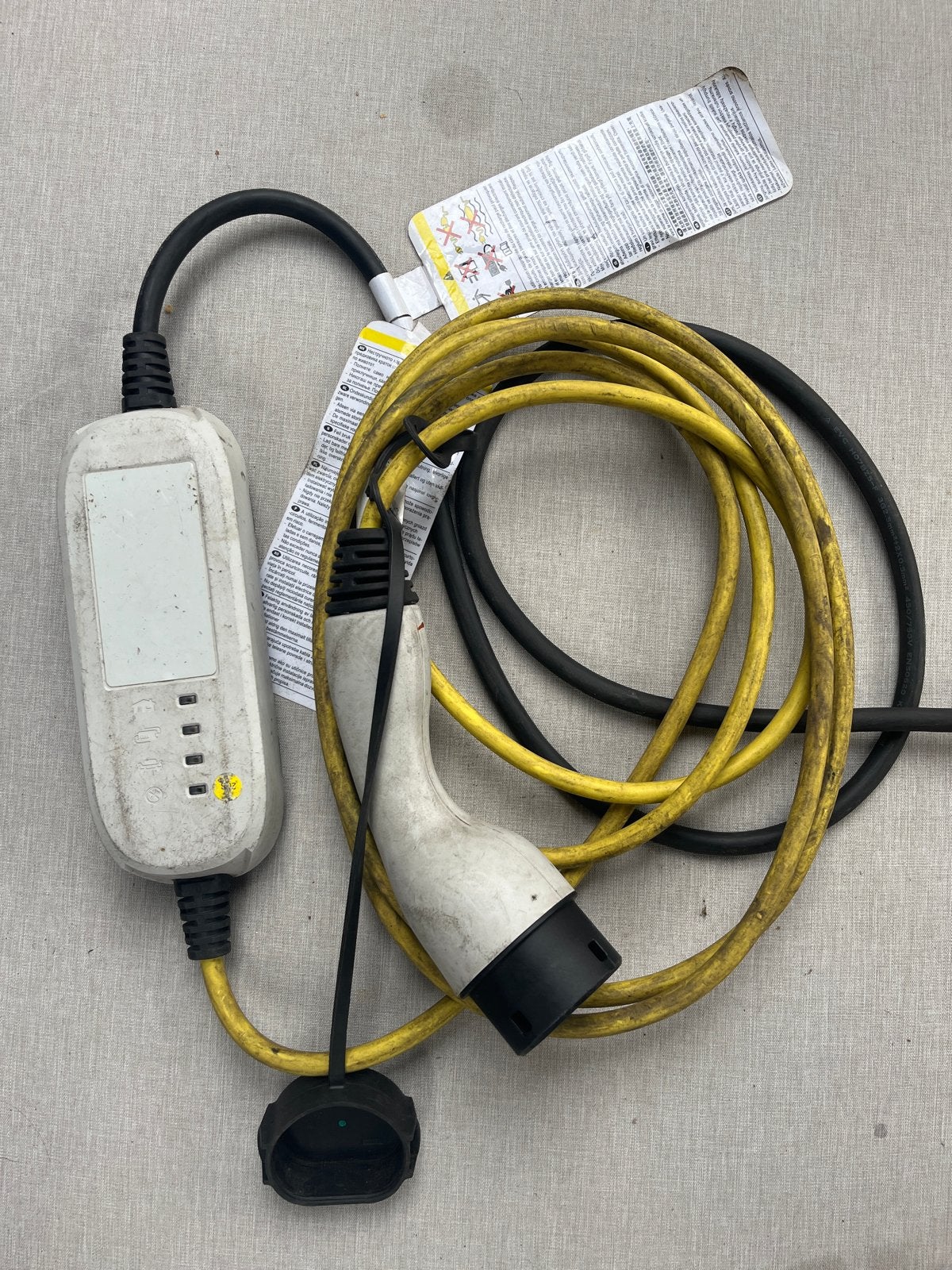 VW AG Aptiv Mode 2 Laadkabel 10A - 230V, Ophalen of Verzenden, Gebruikt, Volkswagen
