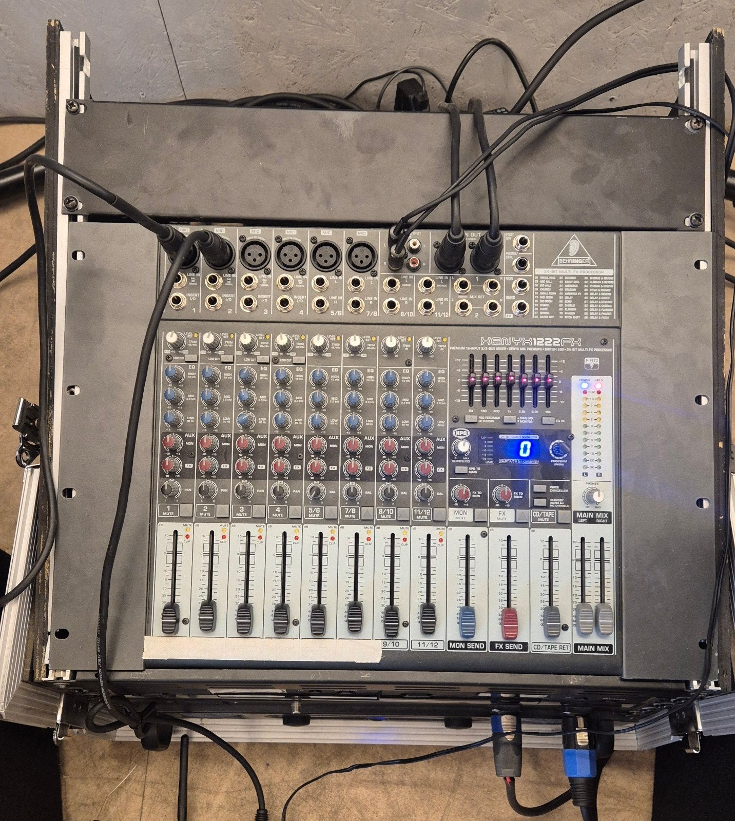 Complete PA geluidsset Samson Sennheiser Behringer, Ophalen, Gebruikt, Samson Technologies, Microfooningang