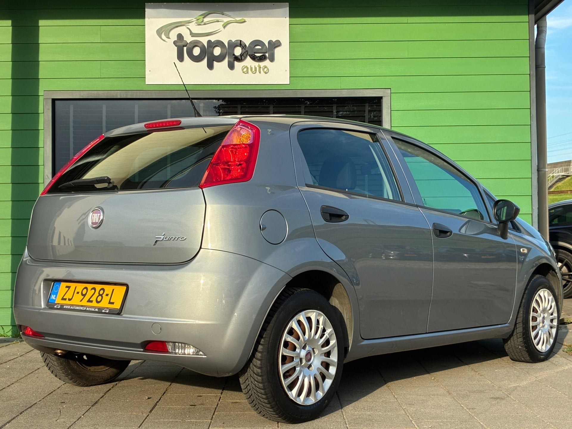 Fiat Punto Evo 1.2 Active|1e Eigenaar|Airco|Nieuwe APK|, 1242 cc, 4 cilinders, 400 kg, Bedrijf