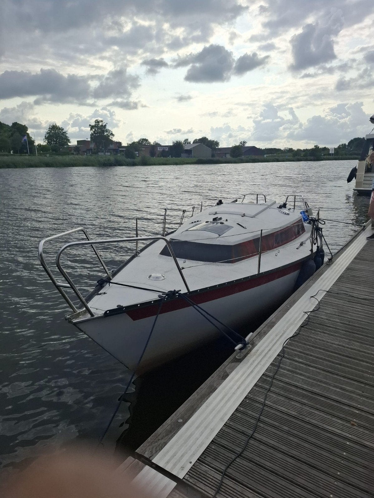Zeilboot met kajuit, Wing 720, Gebruikt, Kleine kruiser, Ophalen of Verzenden, Buitenboordmotor