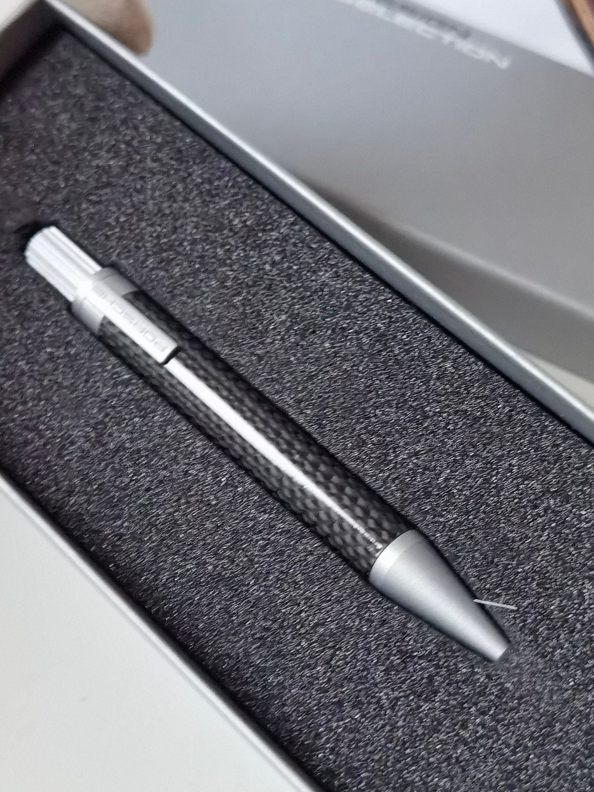 Nieuw origineel porsche pen van carbon ballpoint / balpen /, Verzamelen, Ophalen of Verzenden, Nieuw, Balpen, Overige merken