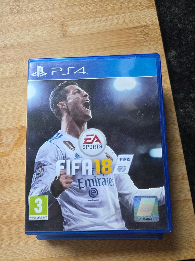 ps 4 Fifa 2018, Gebruikt, Ophalen of Verzenden, Sport, 3 spelers of meer