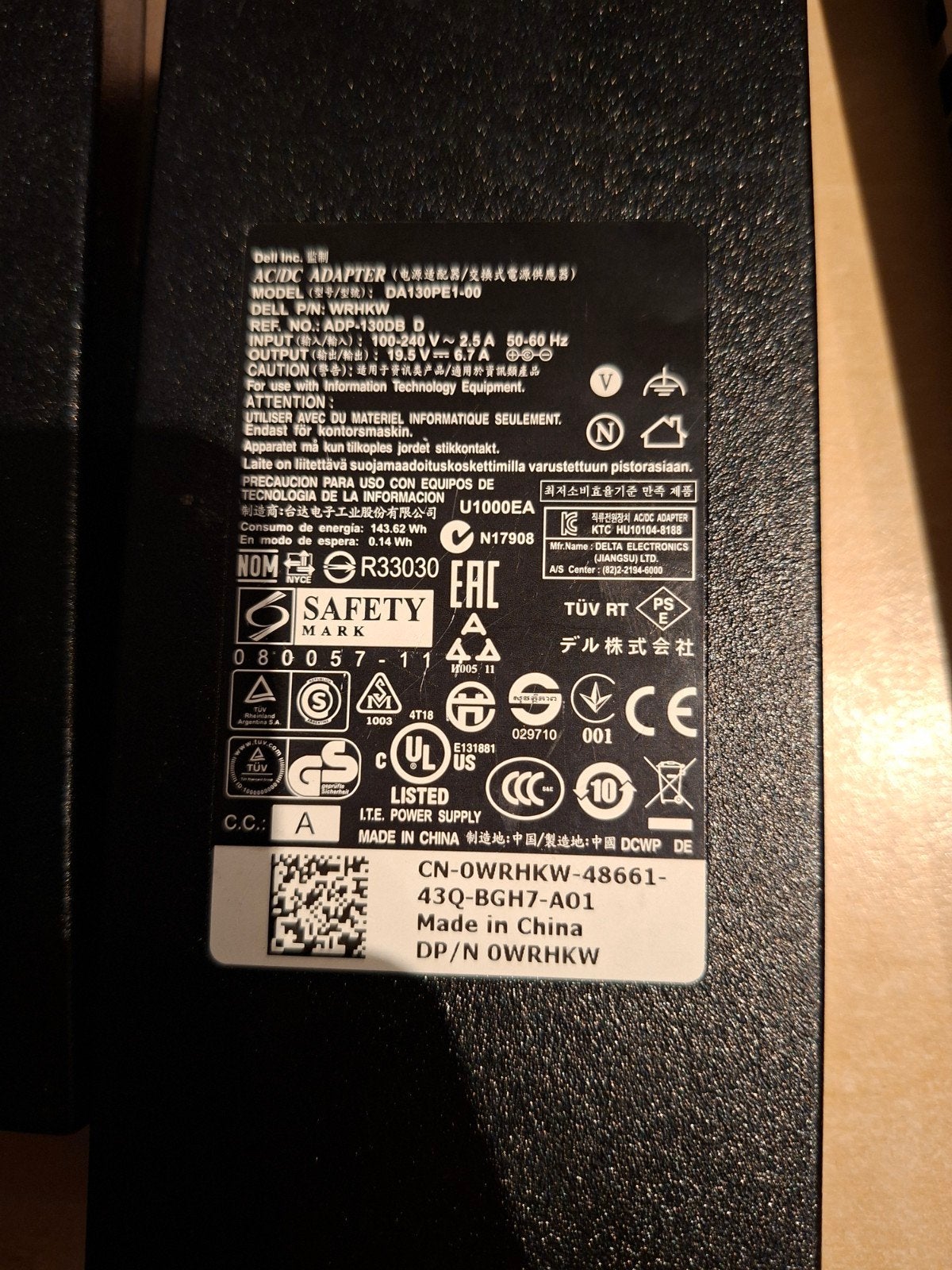 Dell 130watt AC/DC Adapter OWRHKW - Oplader voor laptop, Ophalen of Verzenden, Gebruikt, Dell
