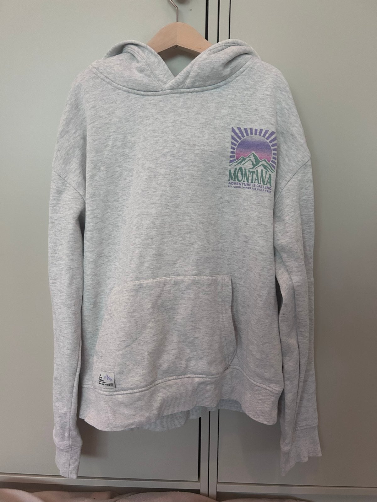 America Today Hoodie Maat 170/176 - Montana Print, Ophalen of Verzenden, Zo goed als nieuw, Jongen of Meisje, Trui of Vest