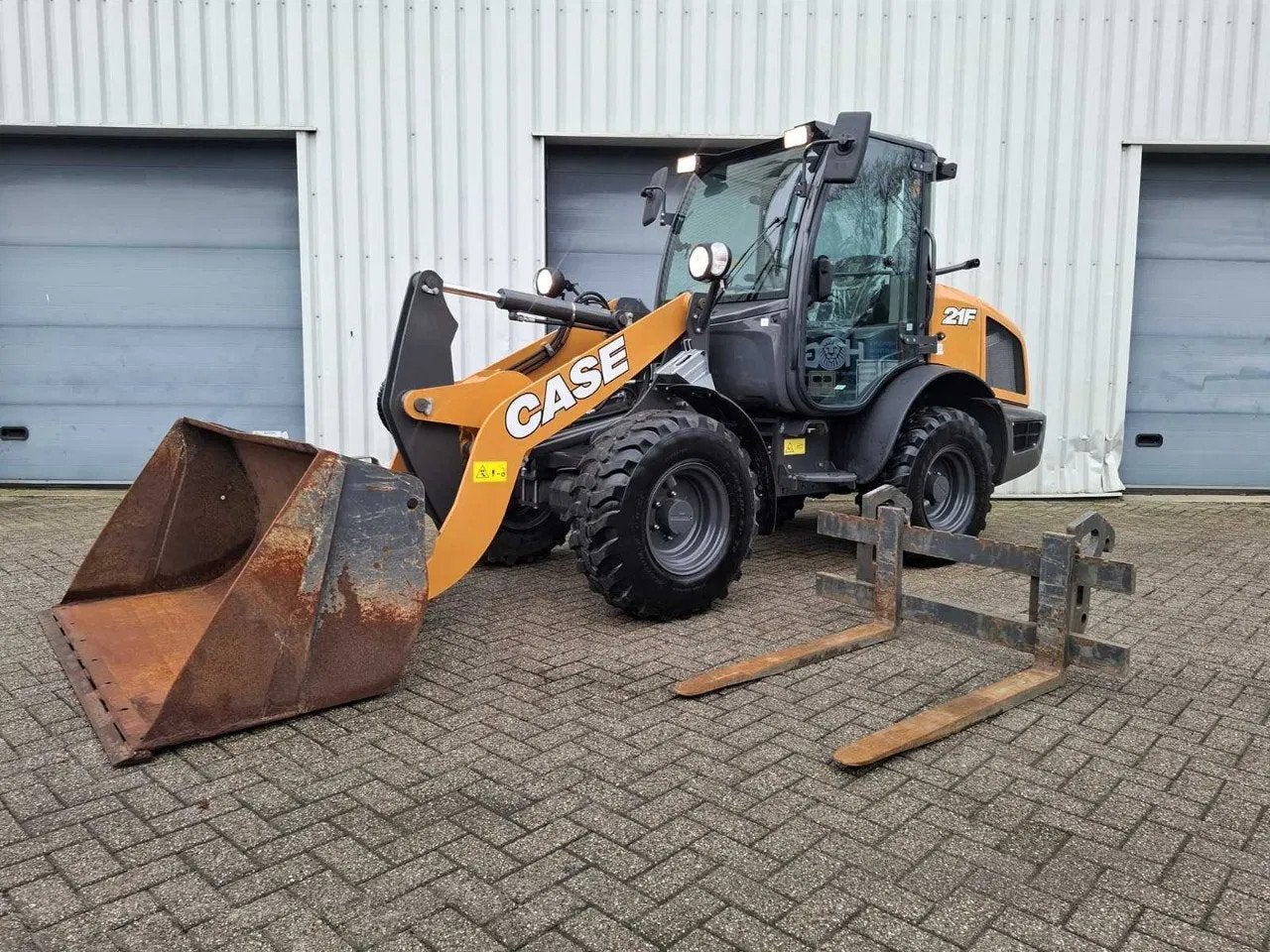Case CASE 21F Graafmachine - 03Y-YXG (bj 2023), Zakelijke goederen, Machines en Bouw | Kranen en Graafmachines, Graafmachine