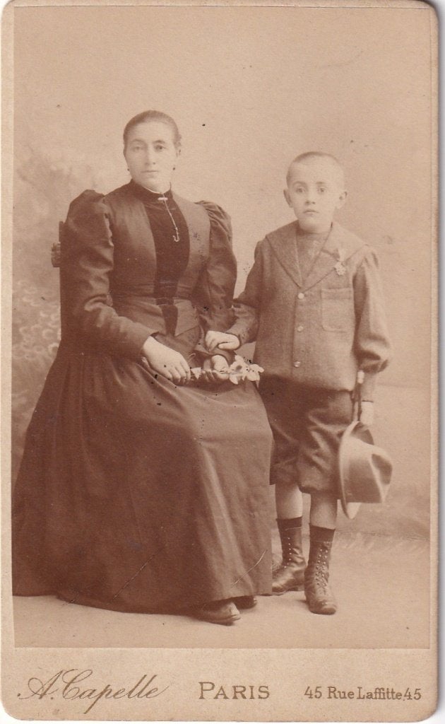 Antieke CDV Foto Moeder en Zoon Parijs - Albert Capelle, Gebruikt, Verzenden, Foto, Voor 1940