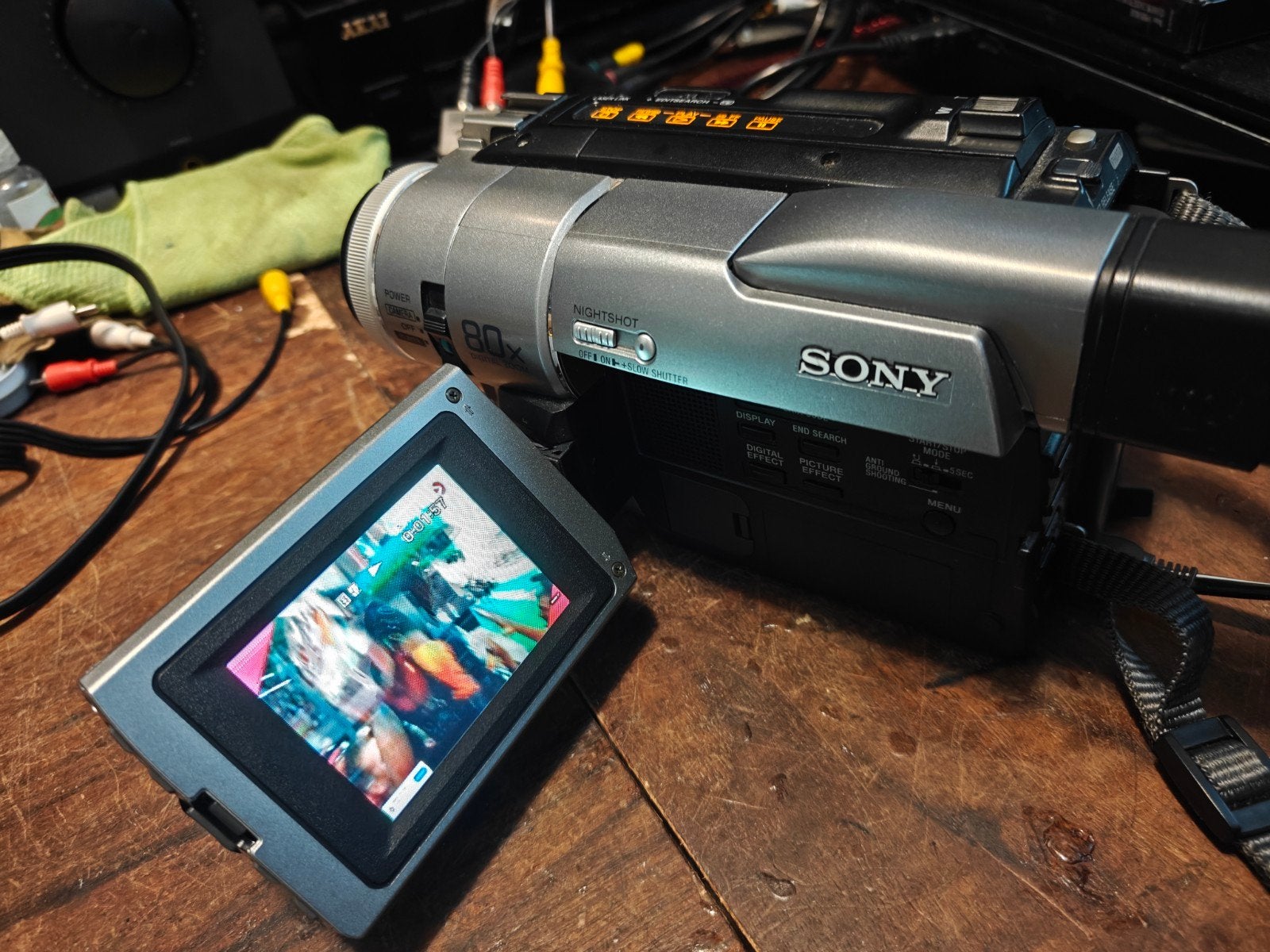 Sony DCR-TRV210E Digital8 video8 Hi8 speelt alles!!, Ophalen of Verzenden, Sony, 20x of meer