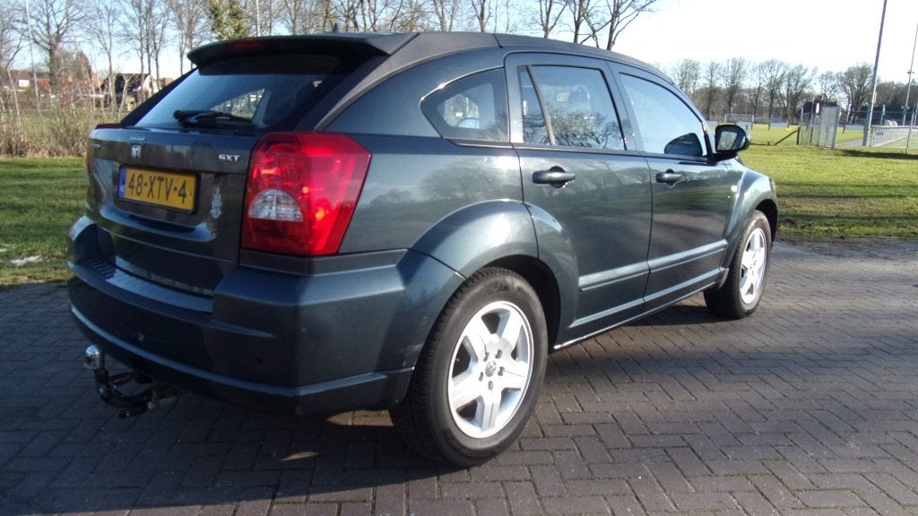 Dodge Caliber 2.0 CVT op LPG apk tot 20 aug 2026 AUTOMAAT, 1998 cc, Zwart, Leder, 1200 kg