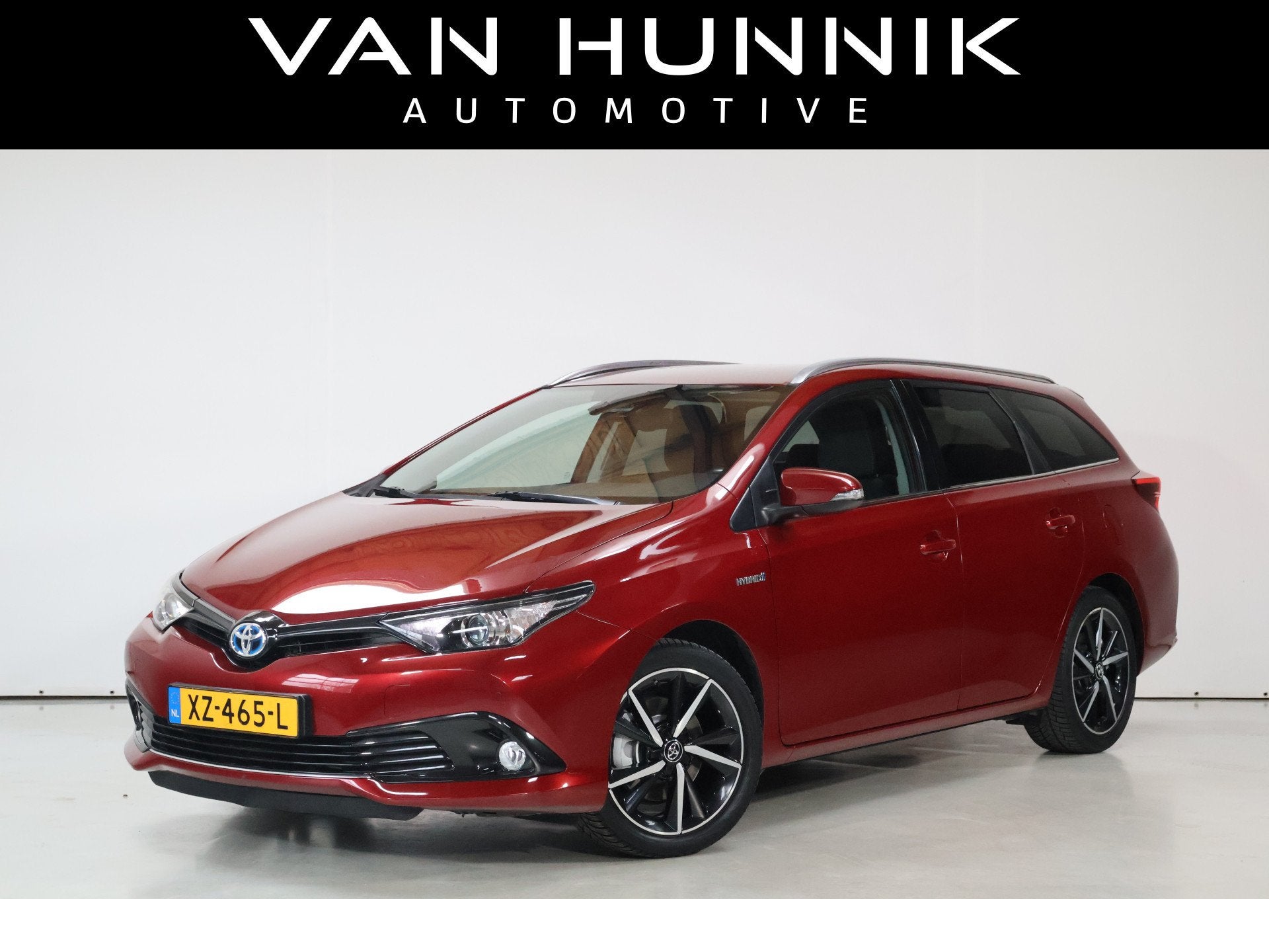 Toyota Auris Touring Sports 1.8 Hybrid Dynamic Ultimate | Ca, Auto's, Stof, Gebruikt, 23 km/l, Origineel Nederlands