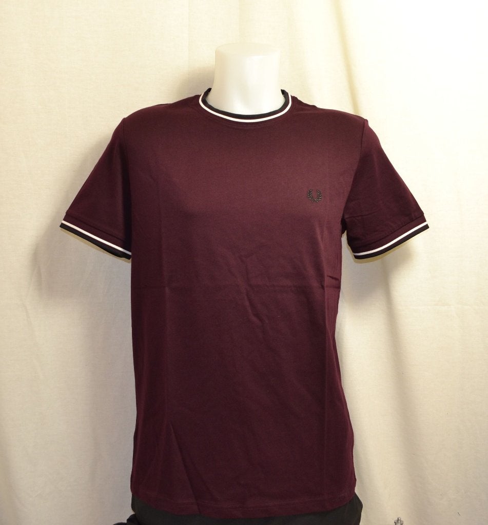 t-shirt fred perry twin tip mahogany maat M nieuw, Kleding | Heren, T-shirts, Maat 48/50 (M), Nieuw, Ophalen of Verzenden, Fred Perry