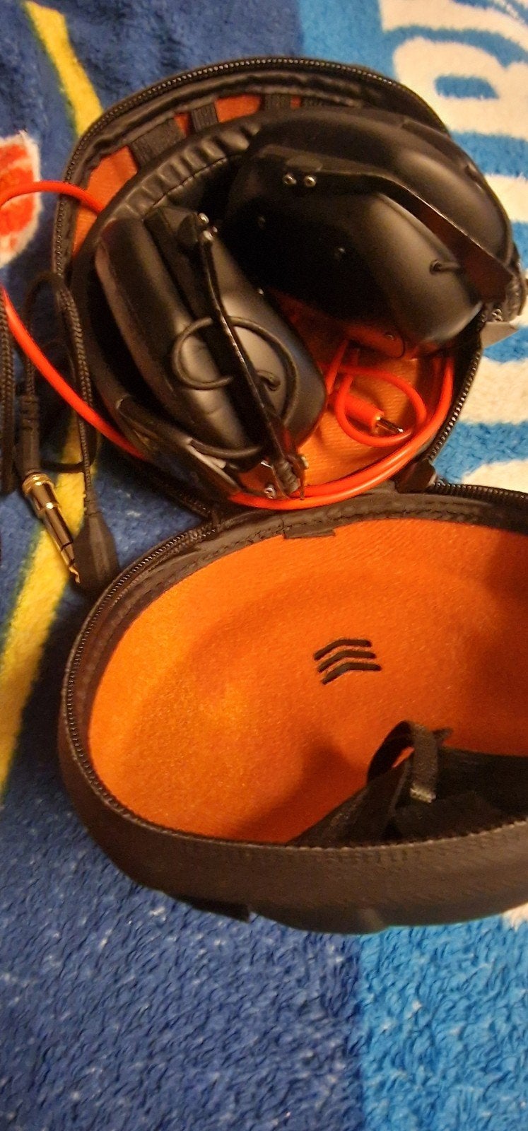 V-MODA Crossfade M-100 Master Over-Ear Koptelefoon, Zo goed als nieuw, Draagtas/etui, Over-ear, Zwart