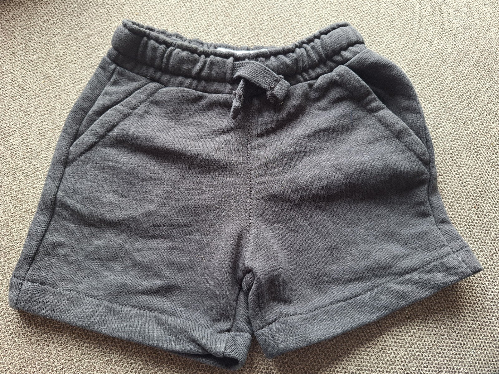 Zara baby short, maat 86 (12-18 maanden), Kinderen en Baby's, Babykleding | Maat 86, Ophalen of Verzenden, Gebruikt, Zara, Jongetje of Meisje