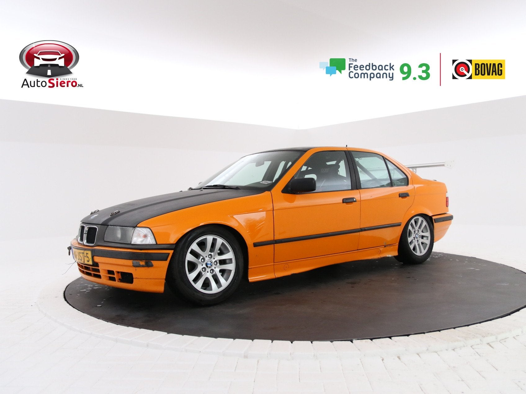 BMW 3-serie 325i Circuit auto rijklaar met kenteken!, Auto's, Met garantie (alle), Handgeschakeld, Particulier, Sedan