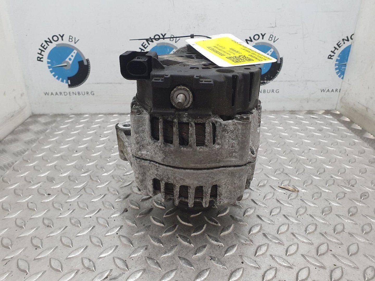 BMW 3 SERIES 320d Eff.D.Ed LuxL.  DYNAMO 2012, Ophalen of Verzenden, Gebruikt, Stiba lid