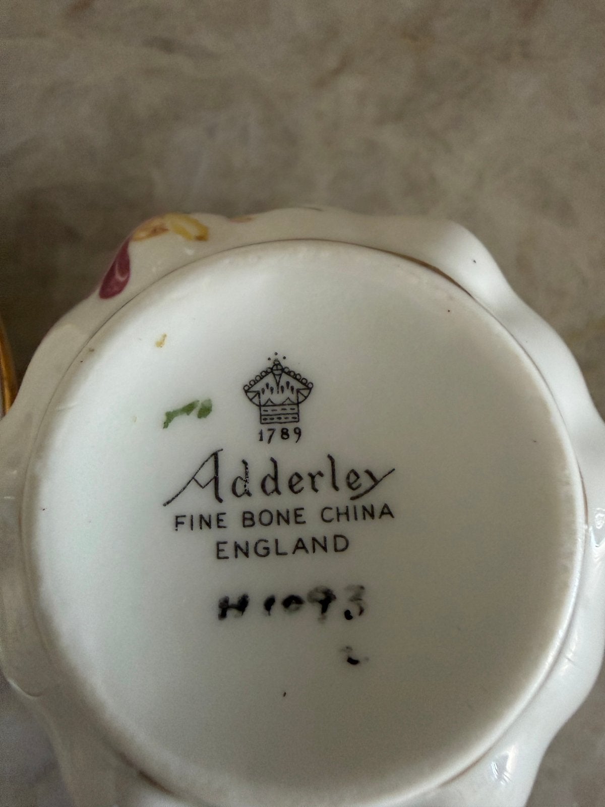 Adderley Fine Bone China .Vintage Adderley kop en schotel, Ophalen of Verzenden