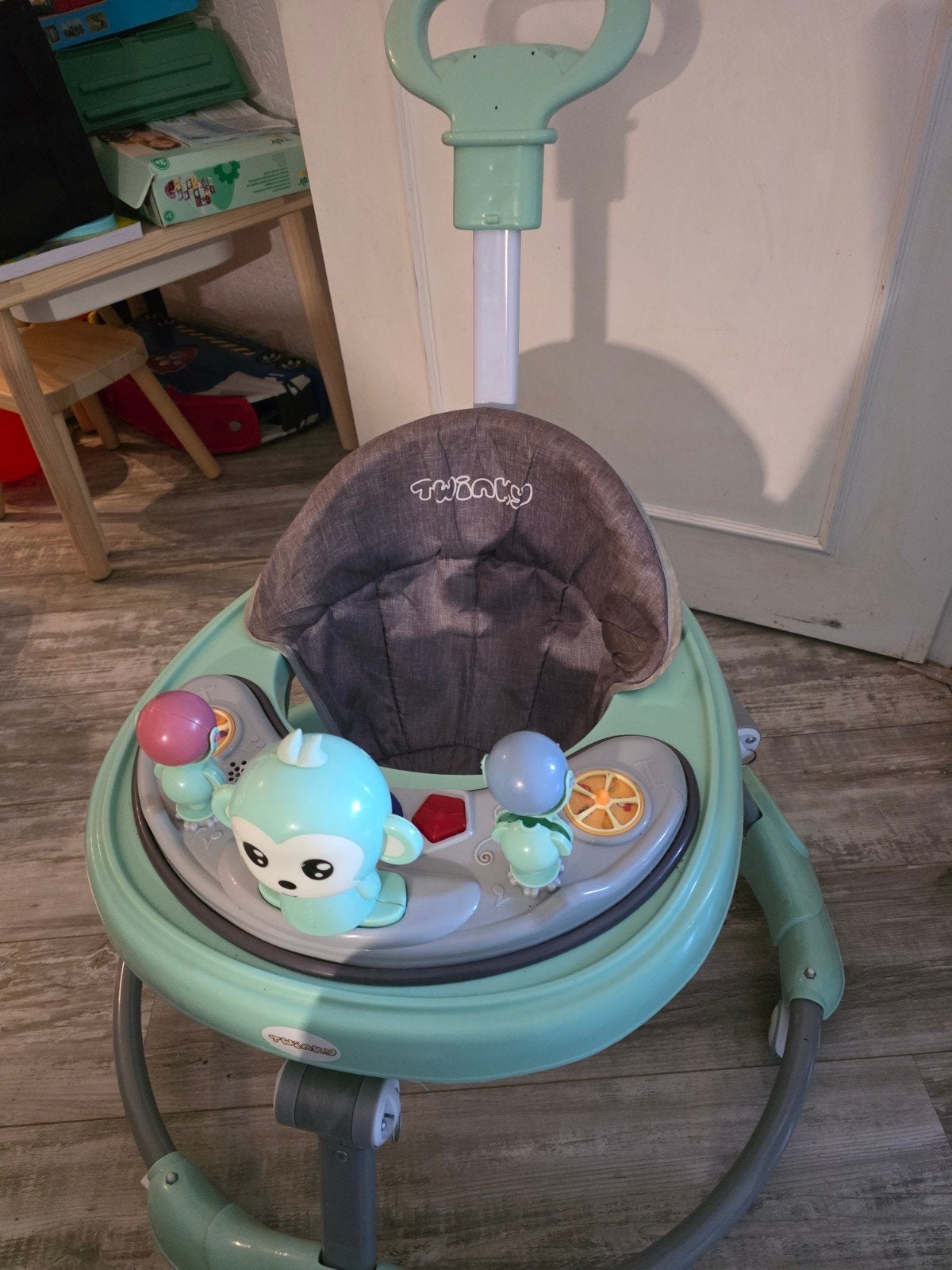 Twinky Babywalker, Ophalen, Gebruikt