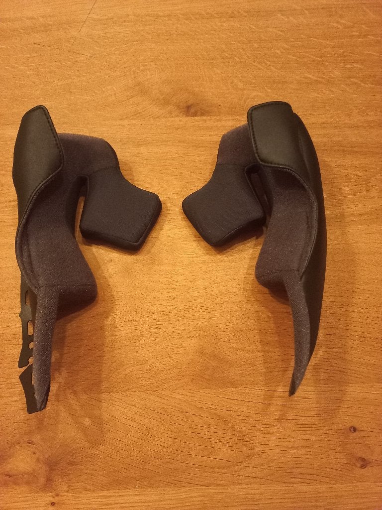 Nieuwe wangkussens voor Shoei Neotec 3, Ophalen of Verzenden, Nieuw zonder kaartje, Systeemhelm, Shoei