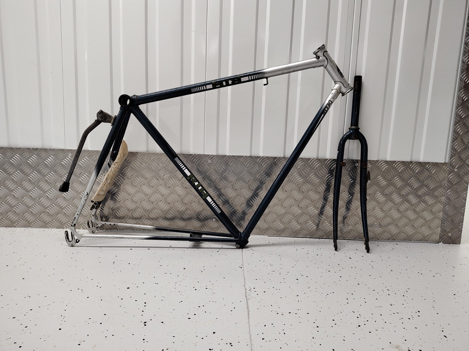 Rih bike frame, Ophalen, Gebruikt, Minder dan 10 versnellingen, Overige merken