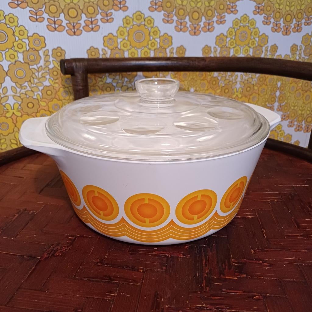 Pyroflam ovenschaal 4,5L met deksel - Oranje retro design, Huis en Inrichting, Keuken | Potten en Pannen, Ophalen of Verzenden